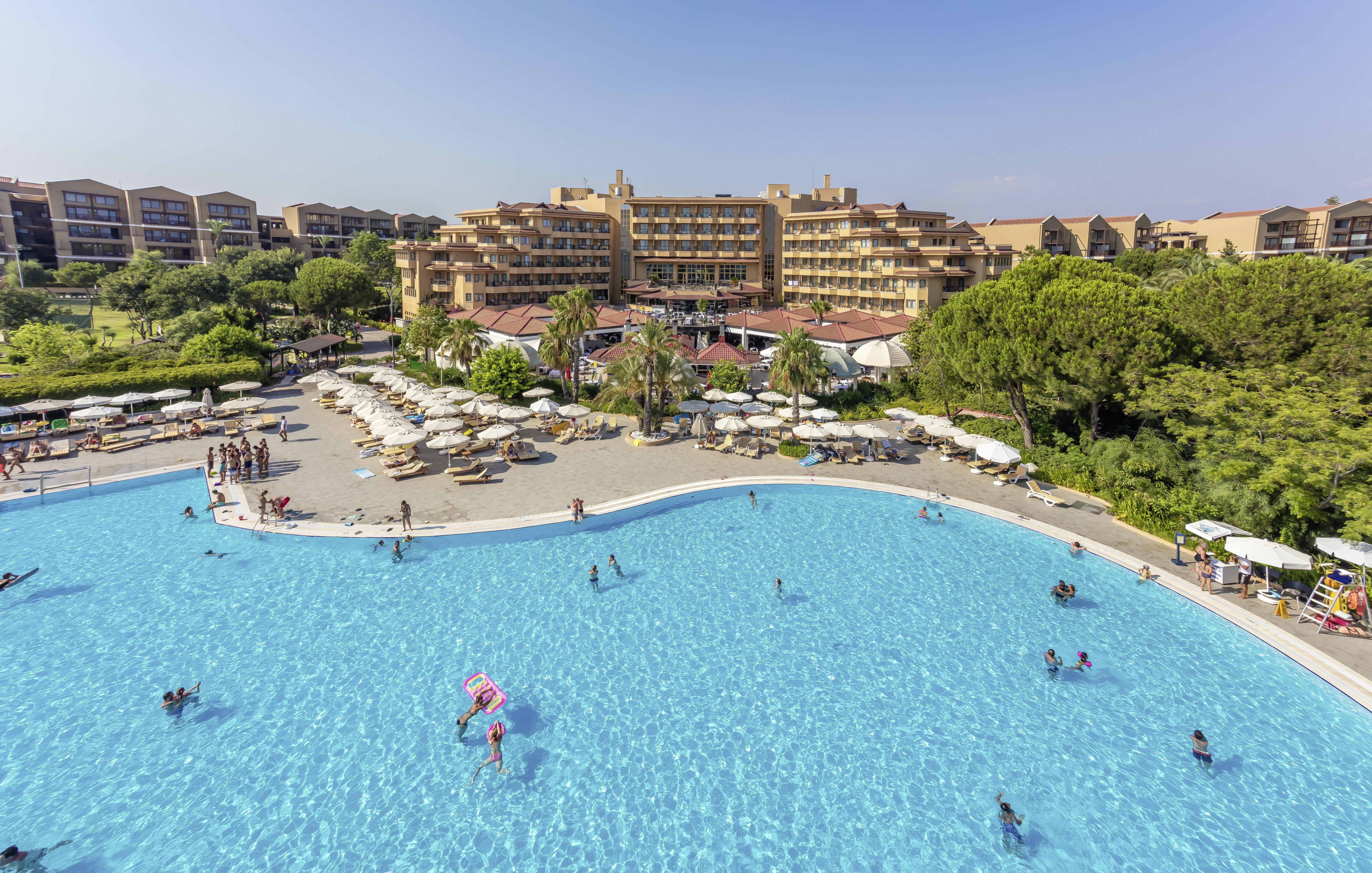 Asteria Family Resort Belek أنطاليا المظهر الخارجي الصورة The resort's main pool