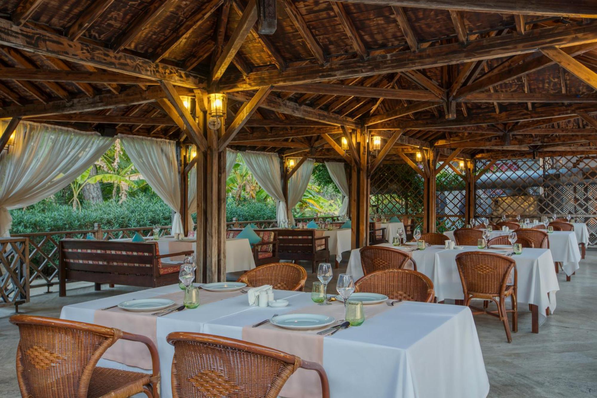 Asteria Family Resort Belek أنطاليا المظهر الخارجي الصورة Restaurant in the hotel